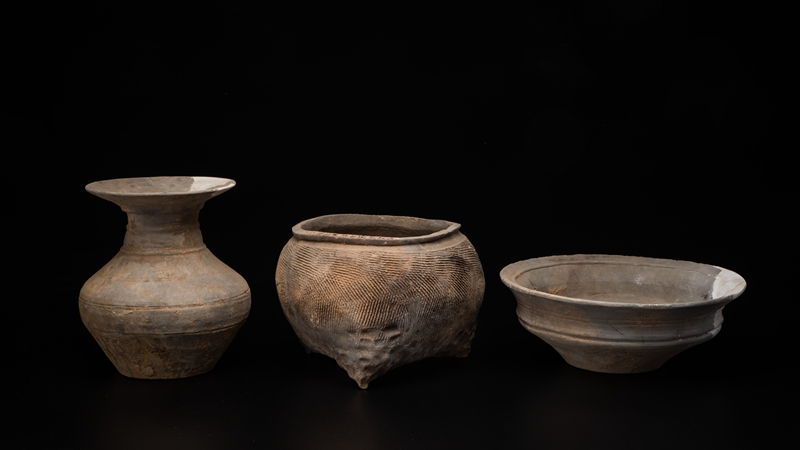 張家坡墓地出土的器物組合。陜西省考古研究院供圖